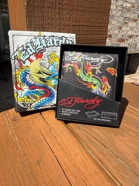 NWT Ed Hardy Black Wallet with Dragon Design Bi Fold Men's